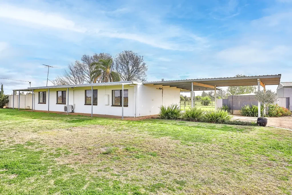 18 Twenty Second Street, Irymple, VIC 3498