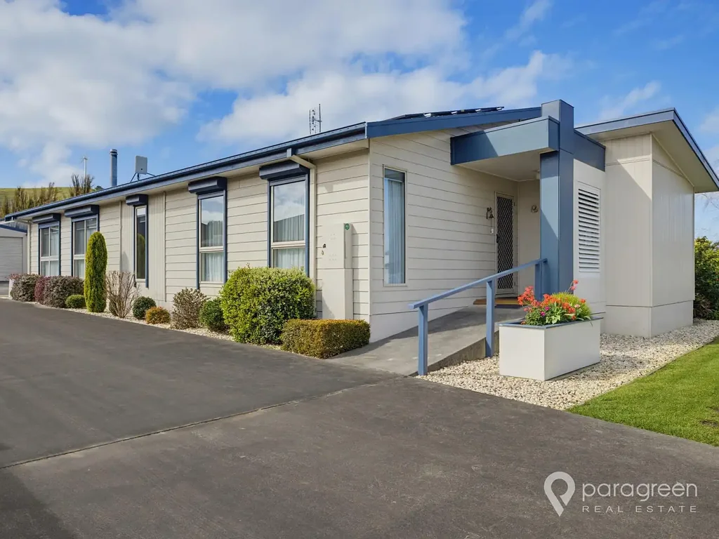 Toora 3房  Immaculate, Move-In Ready Home with Everything Done