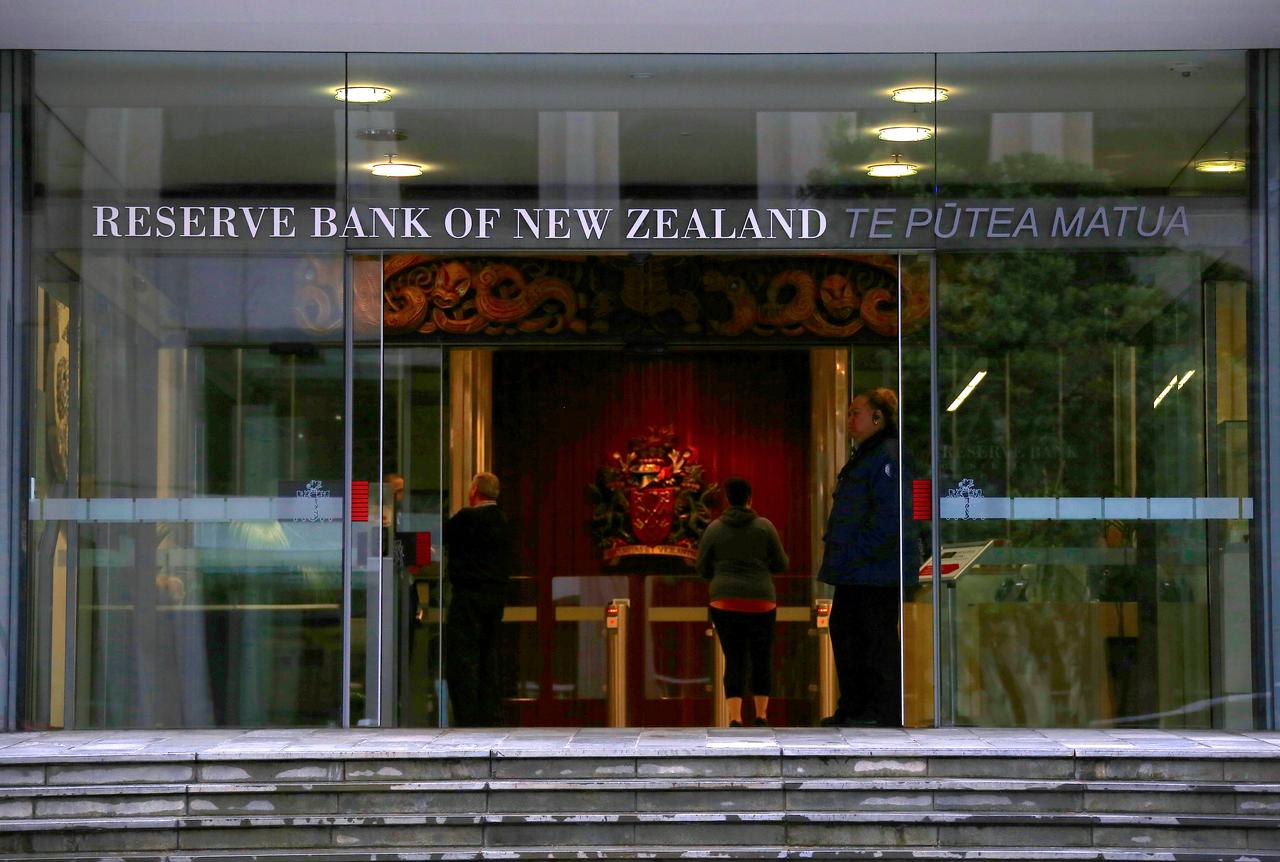 ANZ：经济下行！央行要降息啦！