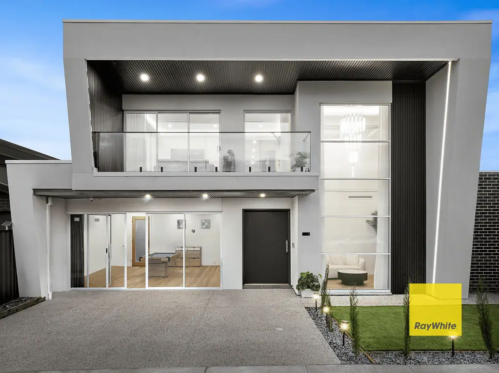 Craigieburn 5침실 Grand Family Luxury with Two Master Suites, Three Designer Kitchens & Premium Living