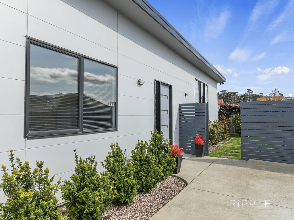 2/22 Johnston Street, Moonah, TAS 7009