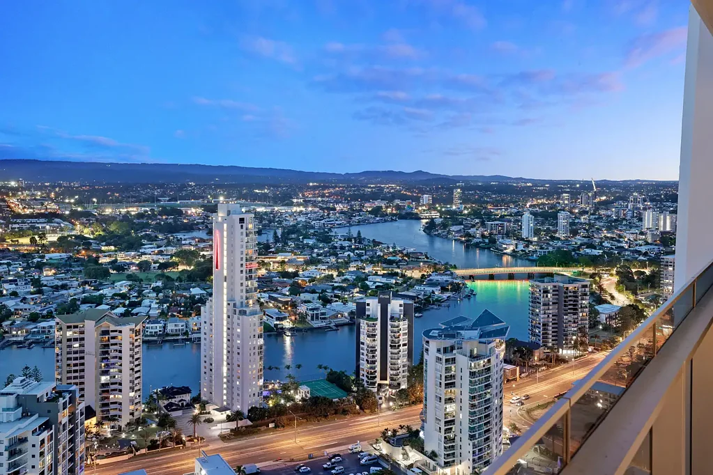 Surfers Paradise 2બેડરૂમ Brand New Luxury Residence 'Jewel' - High Floor