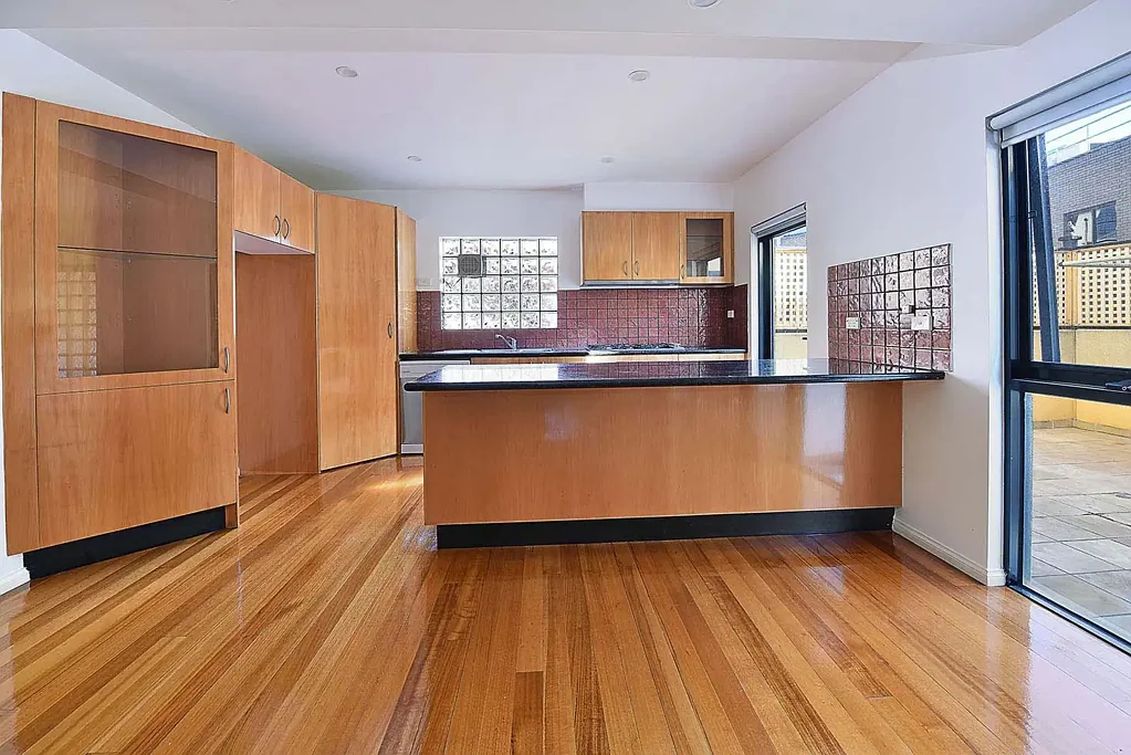 Comfortable Inner City Living in the Heart of Moonee Ponds