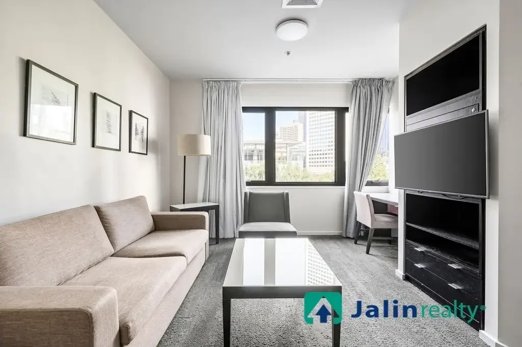 Melbourne 1房 墨尔本中心 伊丽莎白街250号 511室 1卧1卫 开放式设计 现代厨房 安全社区 独家健身房 紧邻餐饮购物 便捷交通 投资者职场人士优选 Investor's dream: FULLY FURNISHED 1-Bed Apartment with Gym & Pool Access in Melbourne's Heart