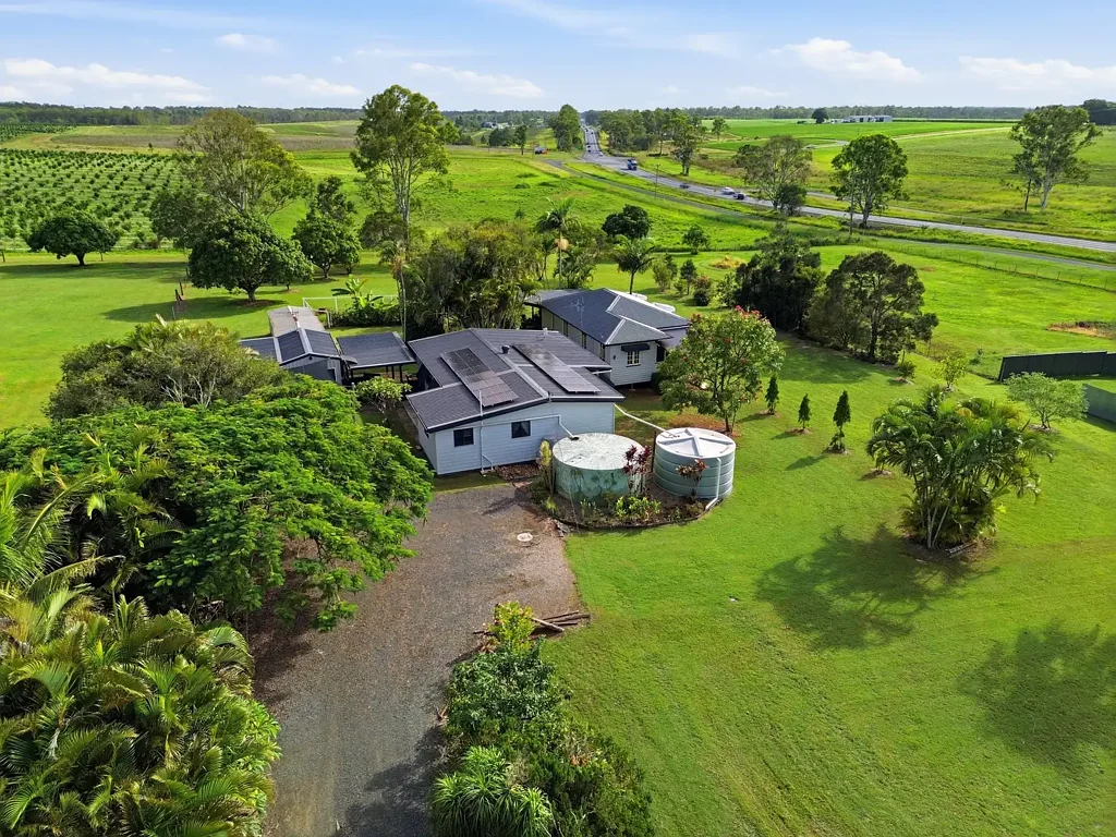 Tinana South 5房  Small Acreage, House, Granny Flat, Art Studio