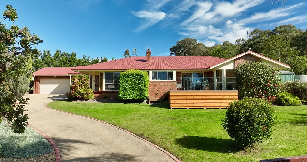 Nicholson 4 Bedroom Contemporary and Country Combined