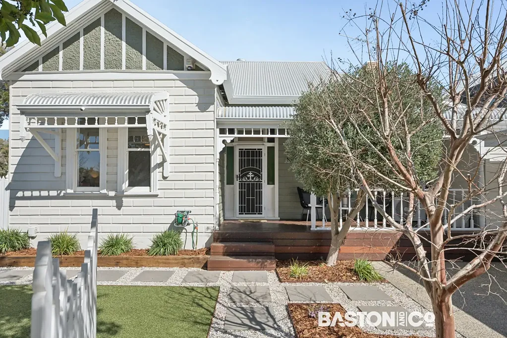 Victoria Park 4 Bedroom Absolute Classic