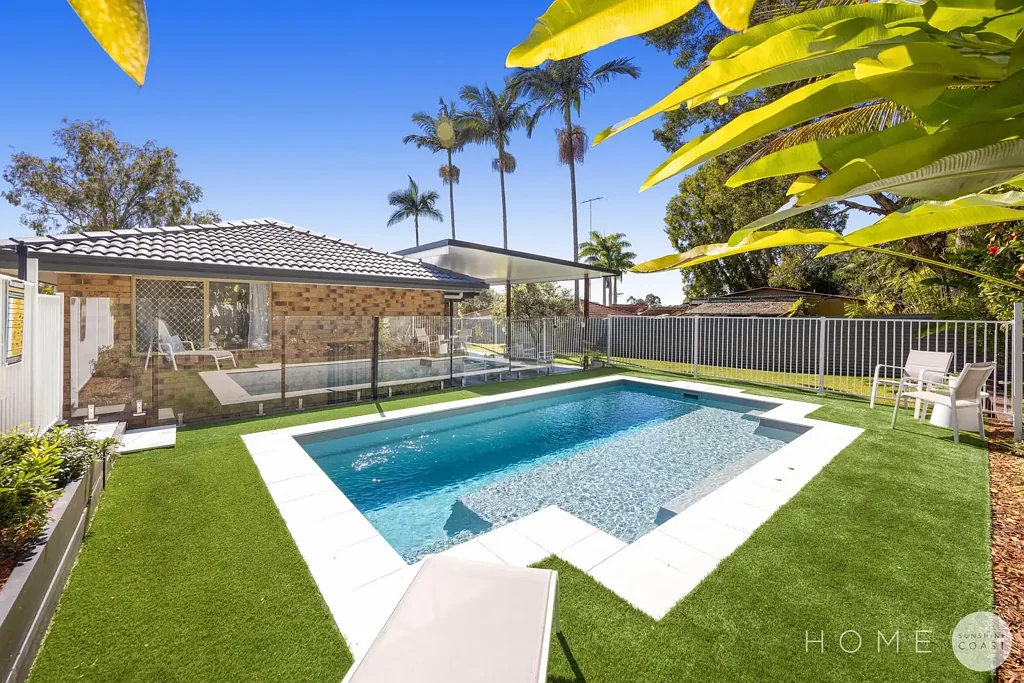 Buderim 4ਬੈੱਡਰੂਮ Move-In Ready Family Entertainer in a Sought-After Buderim Location