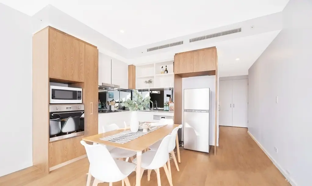 Zetland 2 Bedroom Sweet Apartment in  the heart of Zerland with rental return