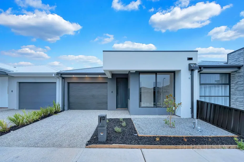 12 Pitchstone Circuit, Epping, VIC 3076
