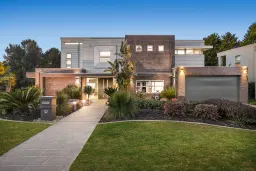 15 Gallery Place, Wheelers Hill