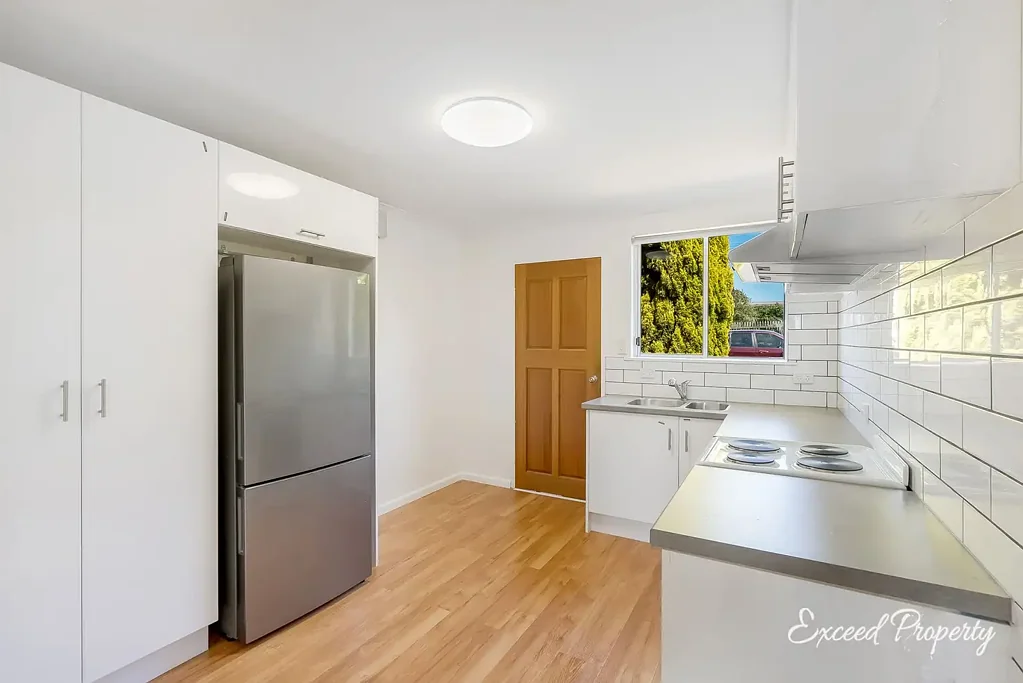 1/8 Beltana Street, Lindisfarne, TAS 7015