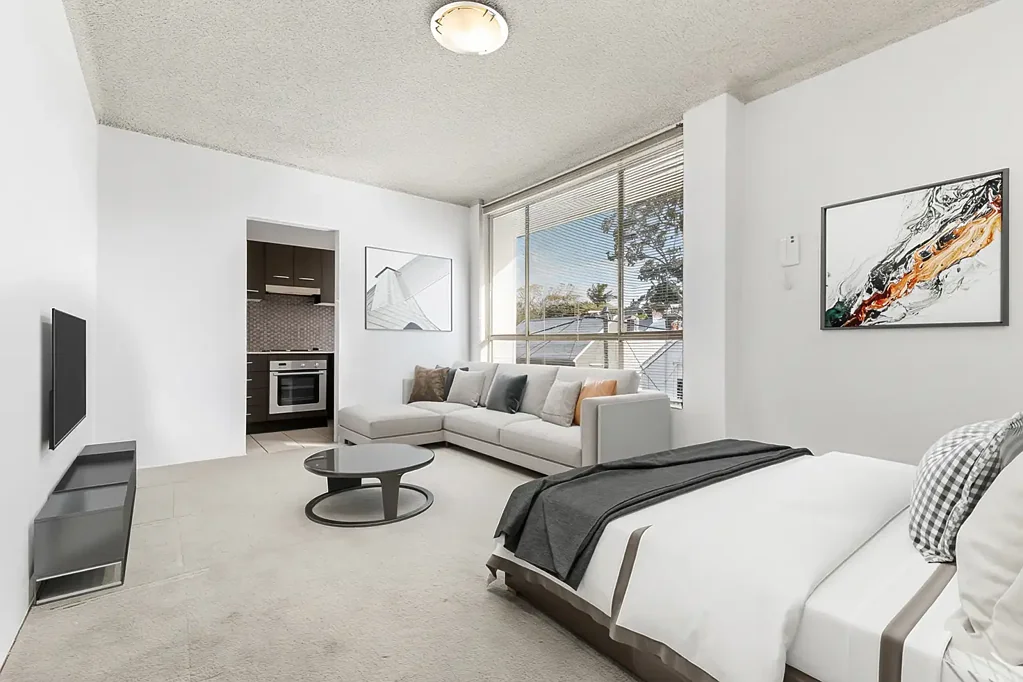 Light-Filled Studio Apartment – The Perfect Urban Retreat