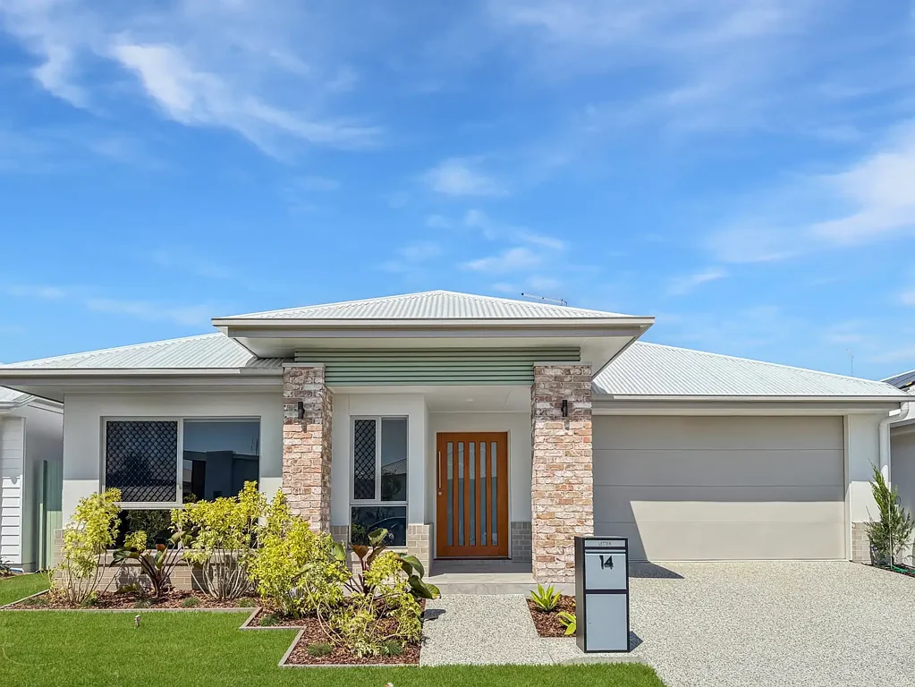 Brand new  4 bedroom home in Banya