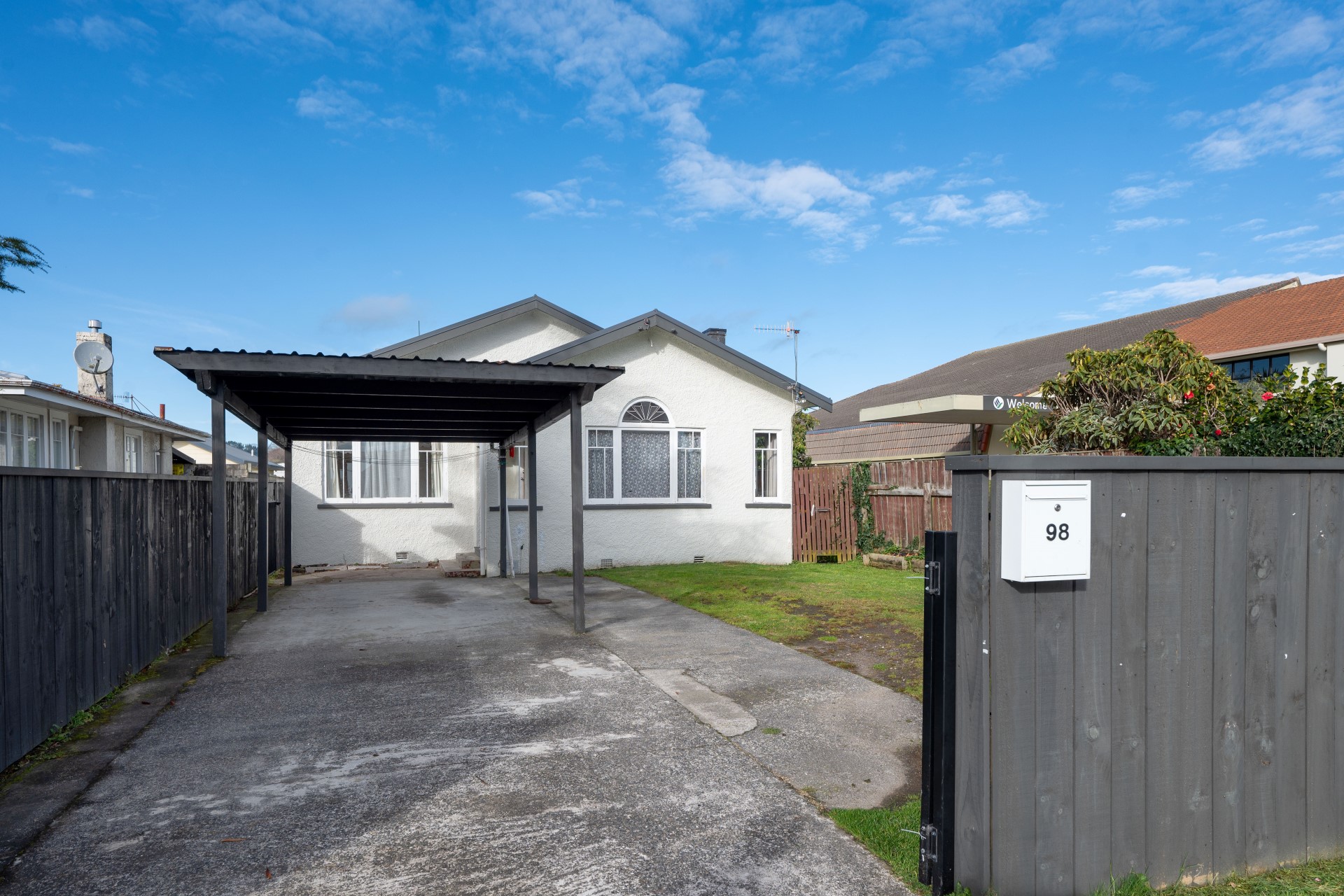 98 Malfroy Road, Victoria