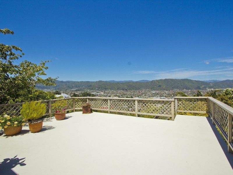 110 Tirohanga Road, Tirohanga, Lower Hutt, 5 chambres, 0 salles de bain