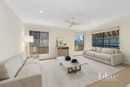 24 Pallas Parade, Warner