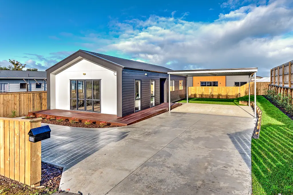 Springvale 3 Bedroom Modern comfort, Springvale convenience