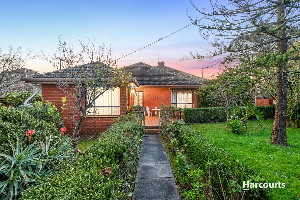 29 Raymond Street, Ashwood, VIC 3147