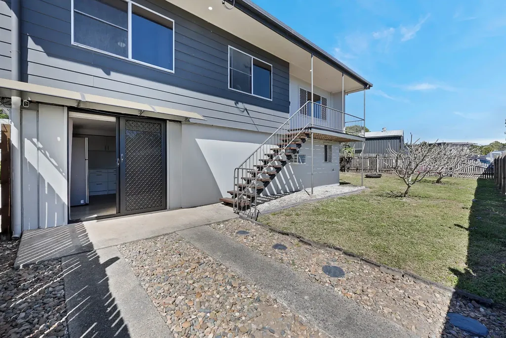 2 Preston Street, Slade Point, QLD 4740