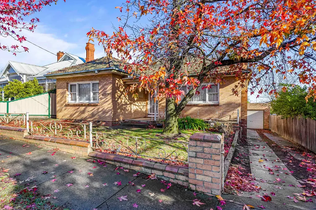 EXCELLENT HOME IN GREAT LOCATION WITH LARGE YARD