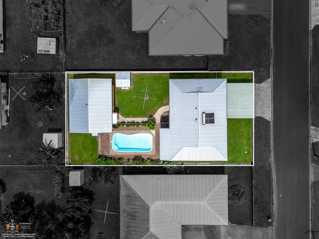 Innisfail Estate 4Phòng ngủ Spacious Family Home with High Rental Yield Potential!