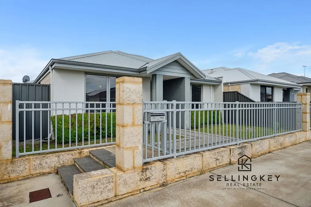 Harrisdale 3 Bedroom SellingKey presents 26 Hamelin Loop!