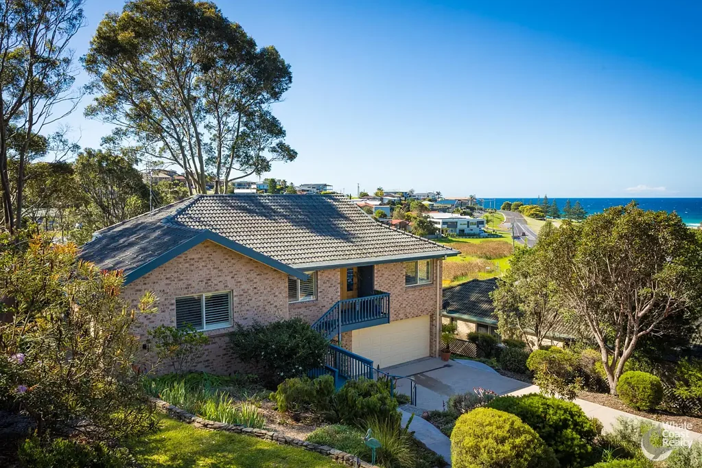 7 Beachview Close, North Narooma, NSW 2546