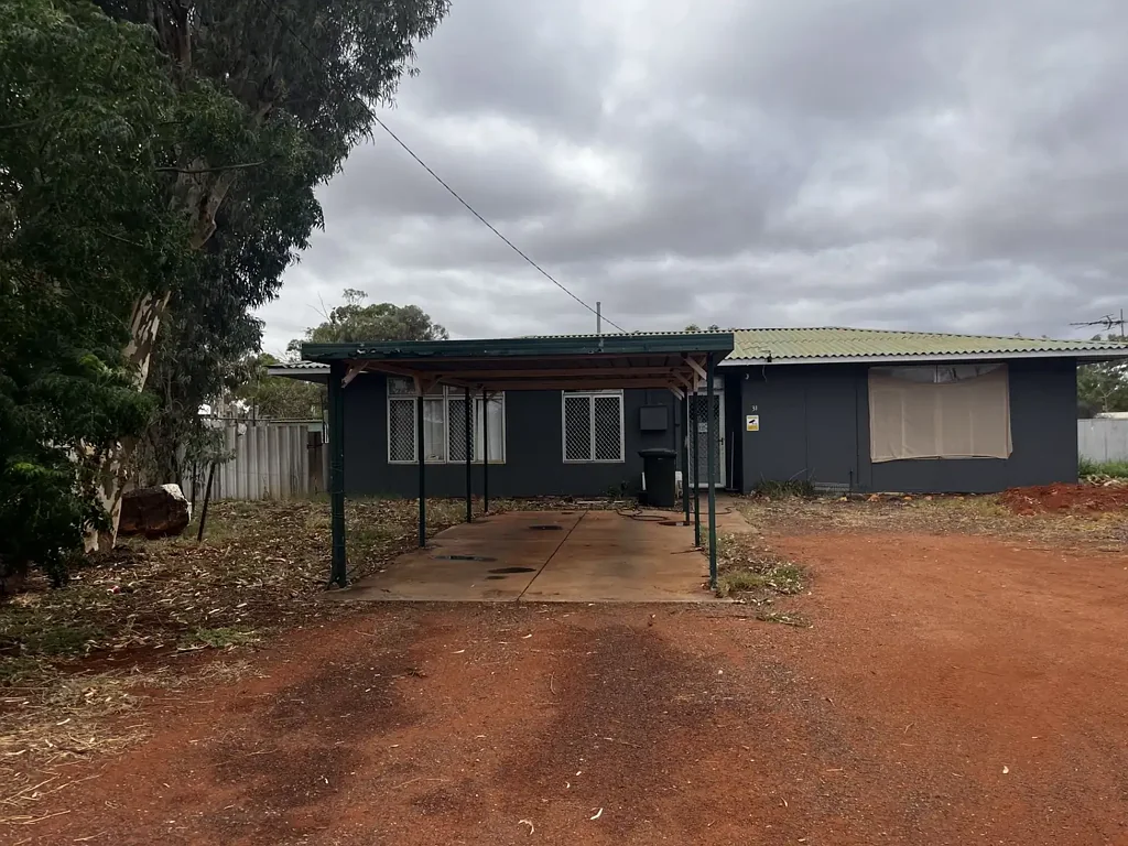 31 Craiggie Street, Laverton, WA 6440