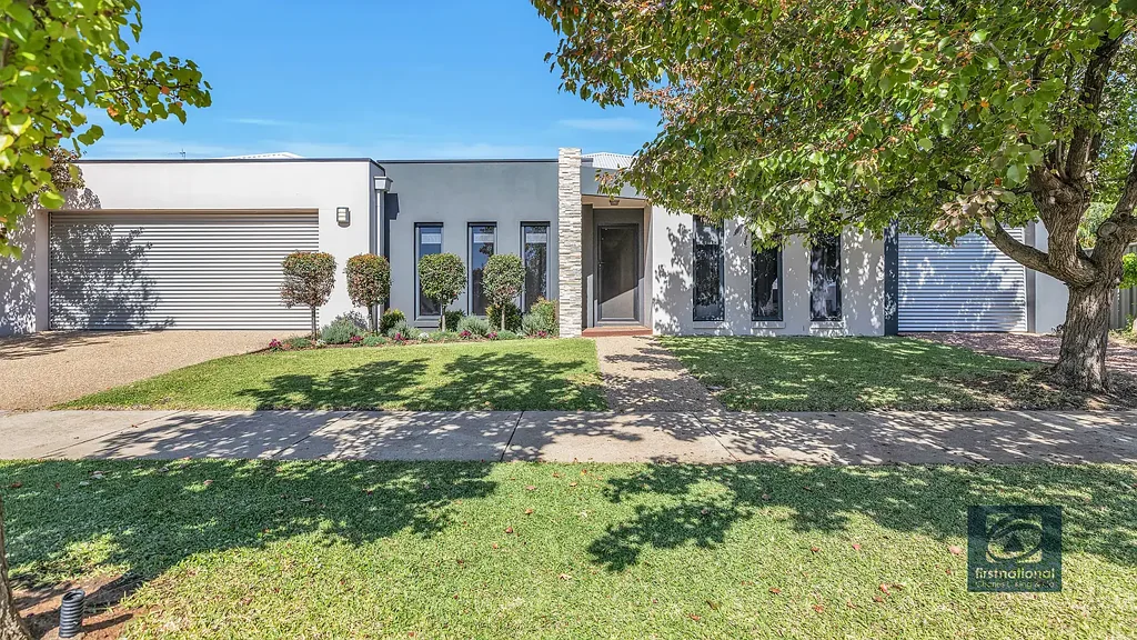 Echuca 4Kwarto Spacious, Stylish & Perfect for Entertaining – A Home That Has It All
