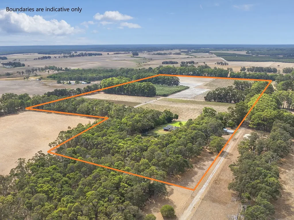 Warner Glen RURAL HIDEAWAY READY TO FARM WITH WATER LICENSE
