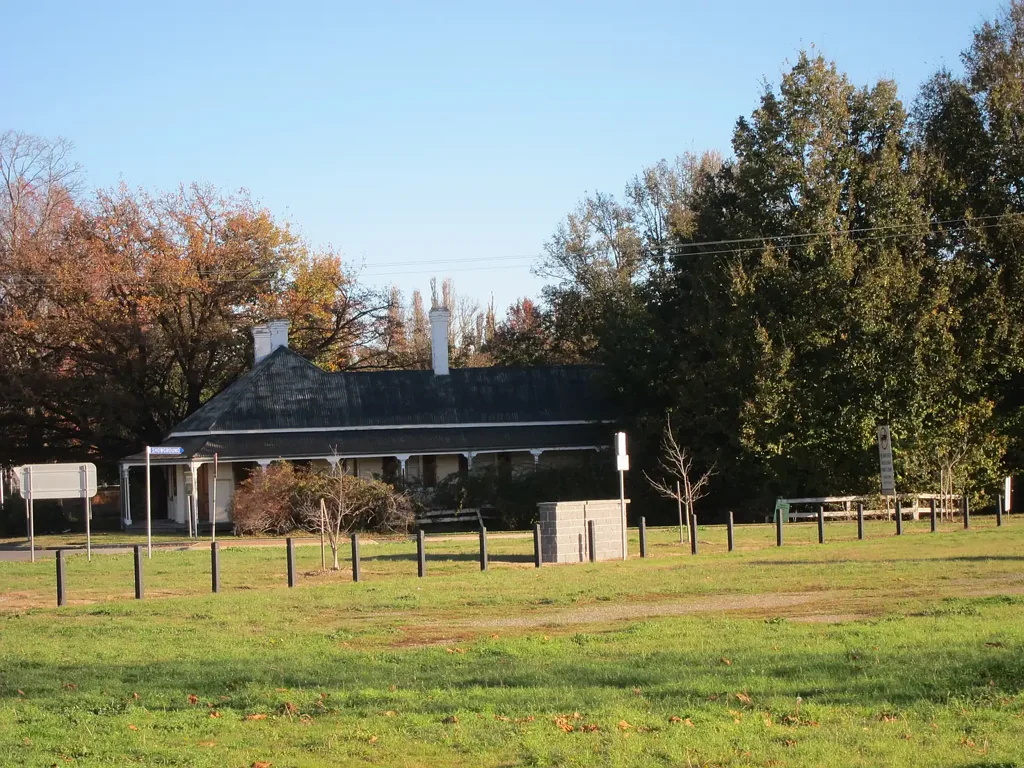 Bungendore 6 Slaapkamer 23 Molonglo Street Bungendore 2621 NSW