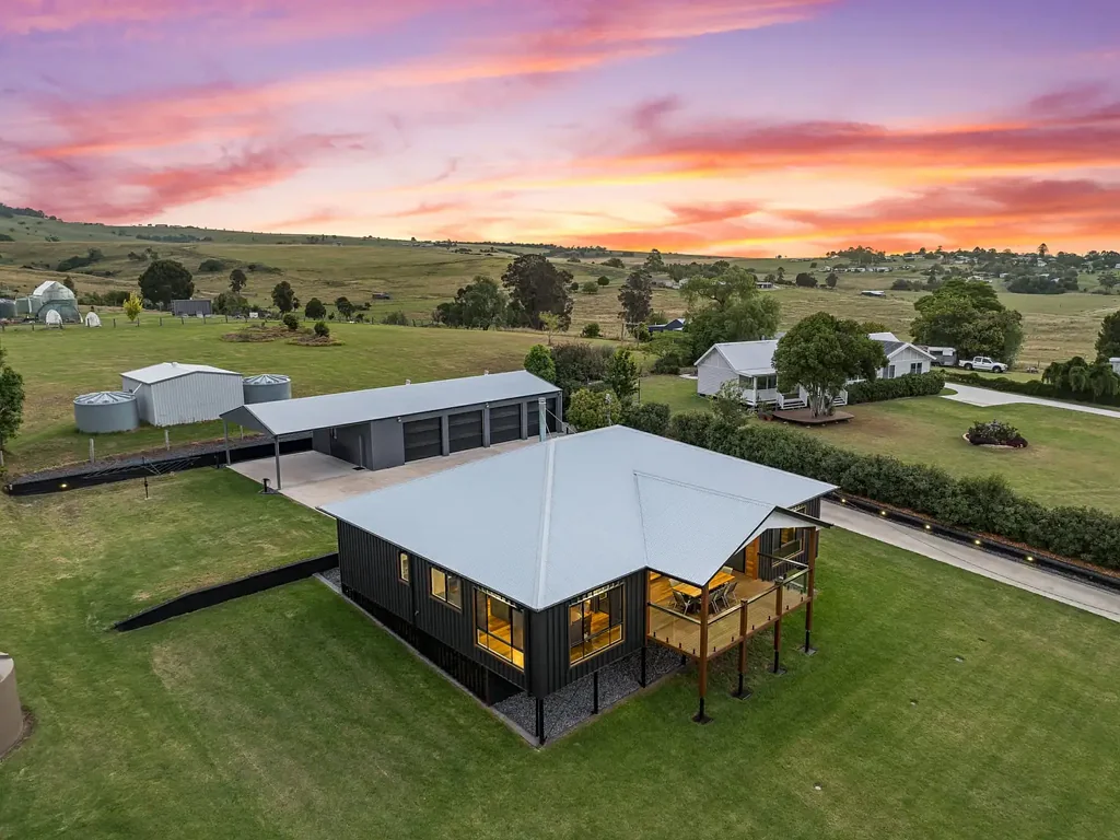 24 Oak Street, Killarney, QLD 4373
