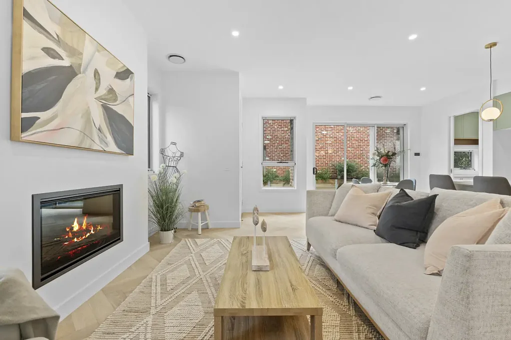 Eltham 3ਬੈੱਡਰੂਮ New Townhouse Just Listed!