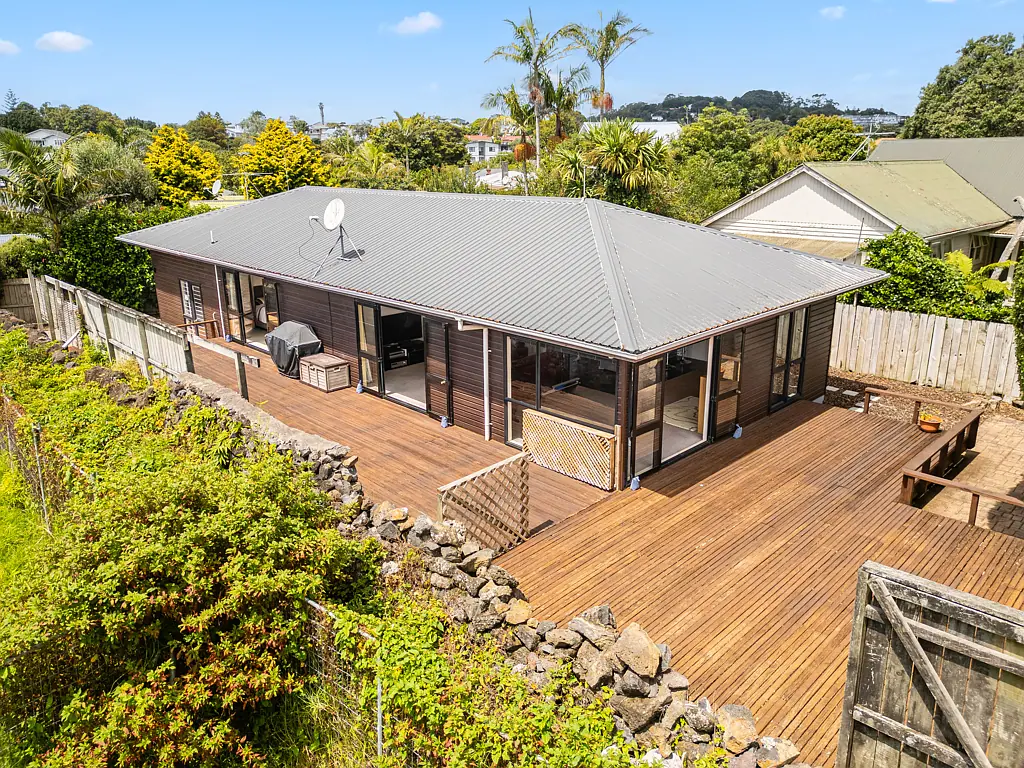 9A Raetihi Crescent, Mount Albert, Auckland City, Auckland