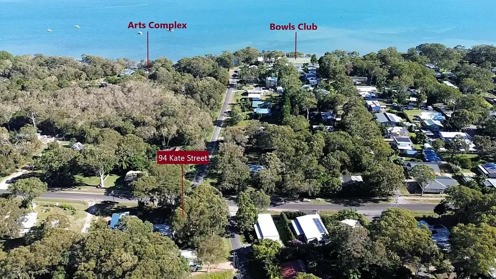 Macleay Island 街角地块597㎡ 便捷海滩步达 海风拂面 水景露台 岛屿生活首选 Prime Corner Block - Walk to Beach, Bowls & Arts Complex