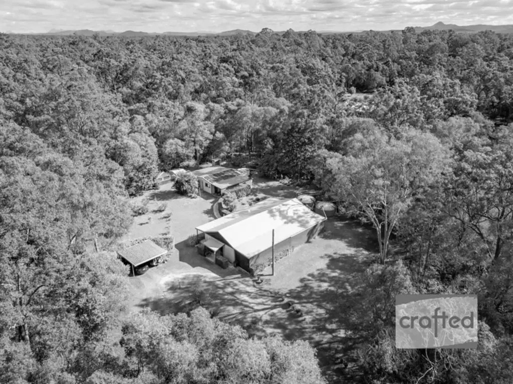 Stockleigh 4 Bedroom acreage life 🍃 | Private and Secluded Characterful Homestead with Dual Living Potential