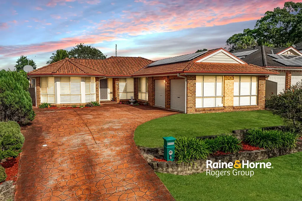 Blue Haven 4Phòng ngủ Spacious 4-Bedroom Brick & Tile Home Peaceful Blue Haven Location