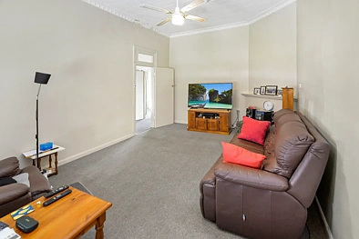 111 Currajong Street, Parkes, NSW 2870, 2房, 1浴, House