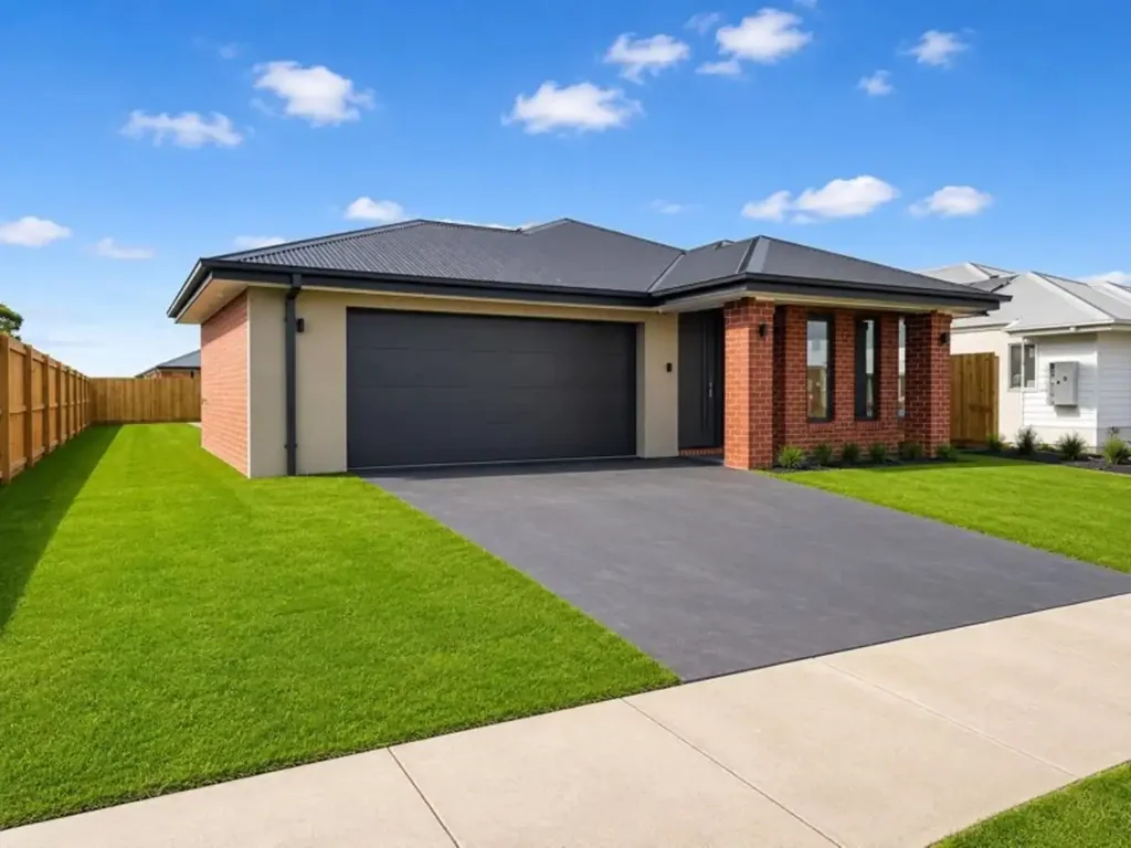 Traralgon 4 Slaapkamer Modern Family Living in Silverwood Estate