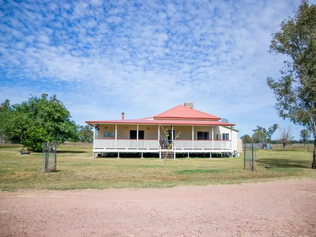 119 Claytons Road, Roma, QLD 4455