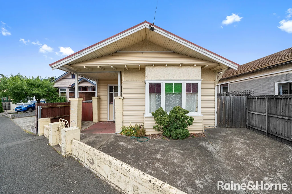 71 New Town Road, New Town, TAS 7008
