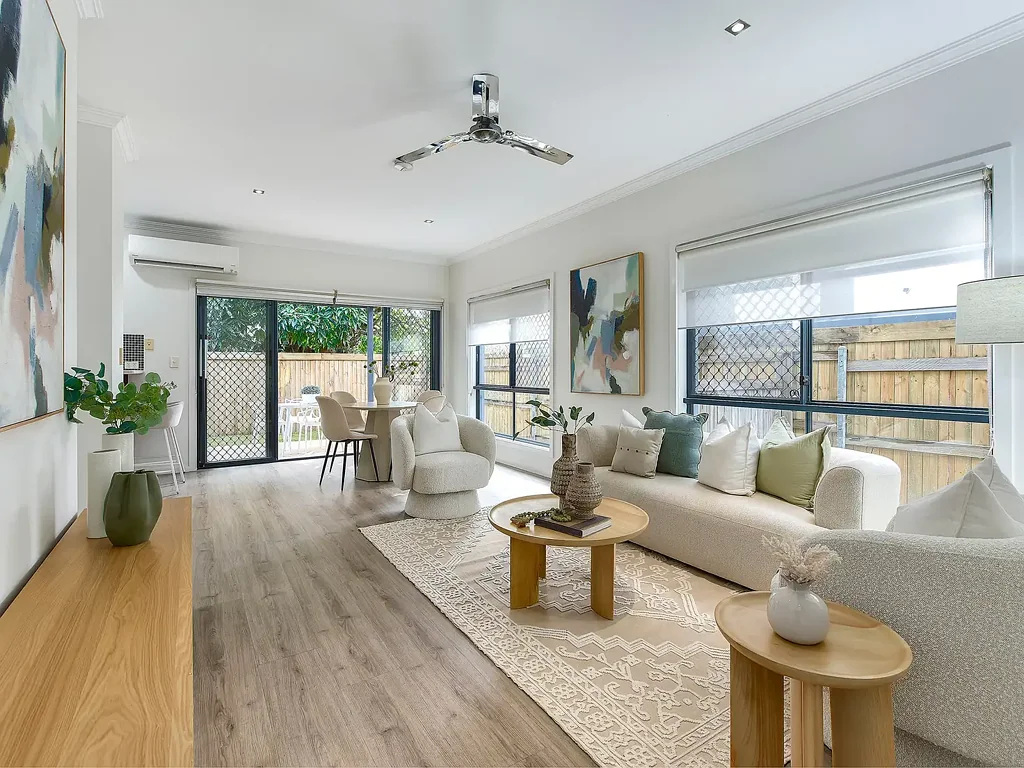 Lutwyche 3Habitaciones Stylish Townhome, Peaceful Pocket, Walk to Everything!
