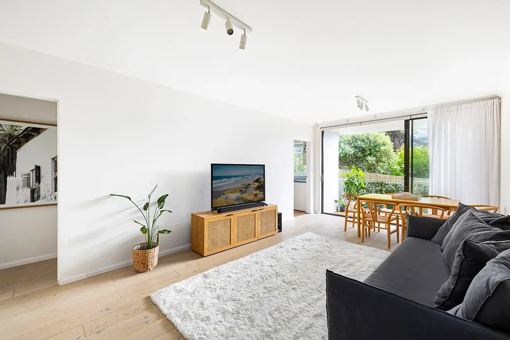 2/62 Carrington Parade, Curl Curl, NSW 2096
