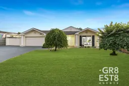 13 Burleigh Drive, Narre Warren South