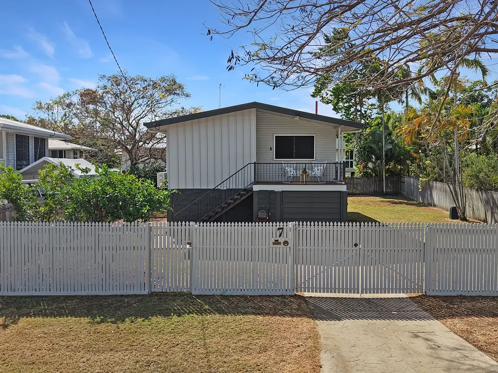 Vincent 3房  A Well-Maintained Home with Quality Updates