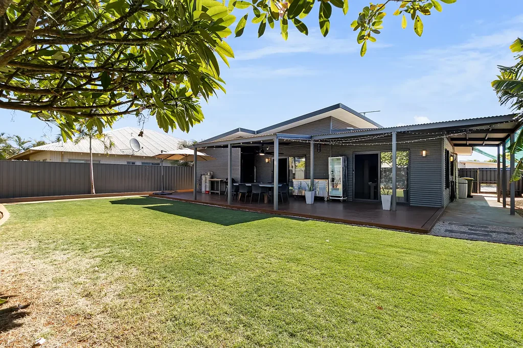 8 Bardurra Street, Baynton, WA 6714