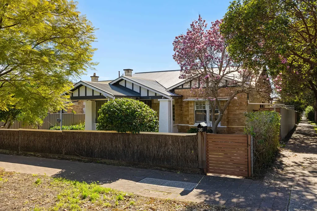 Fullarton 3 Bedroom Stone-Fronted Character With Space To Settle In!