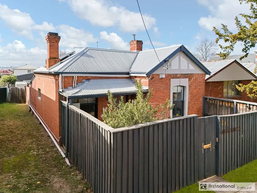 283 Russell Street, Bathurst, NSW 2795