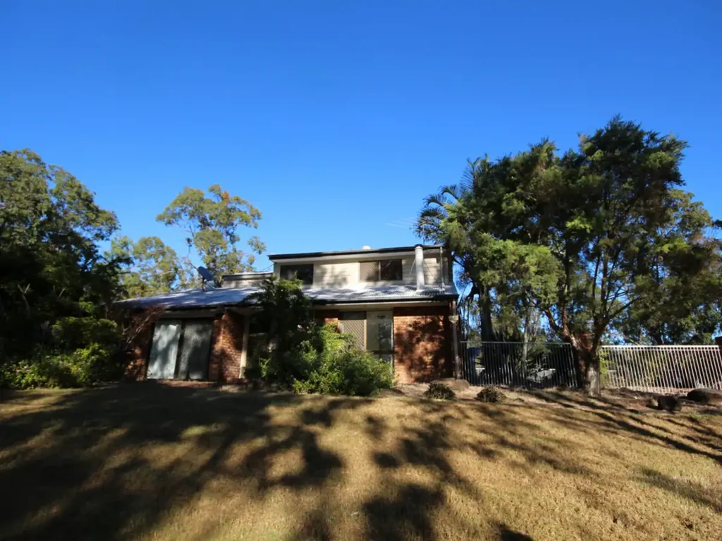 Country gem hidden amongst the hills!